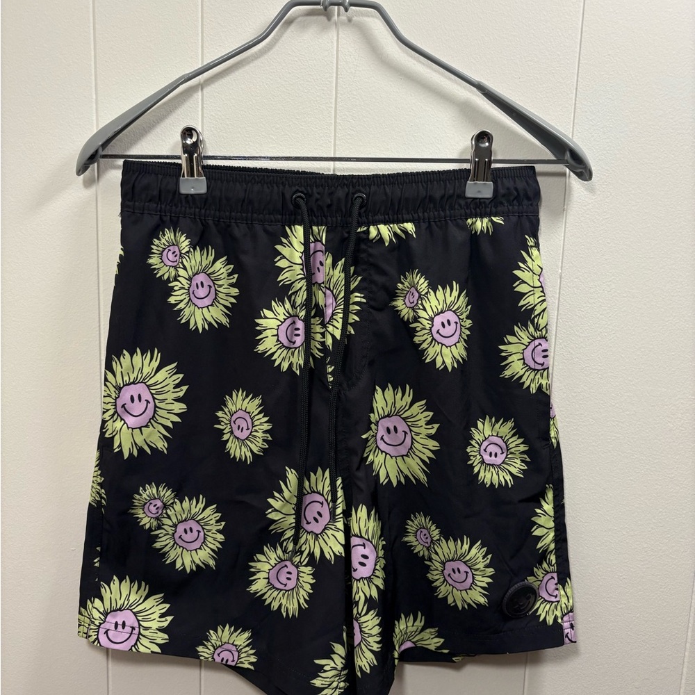 Neff Men’s Medium Black Swim Shorts Happy Face Blossoms Swim Trunks smiley fun